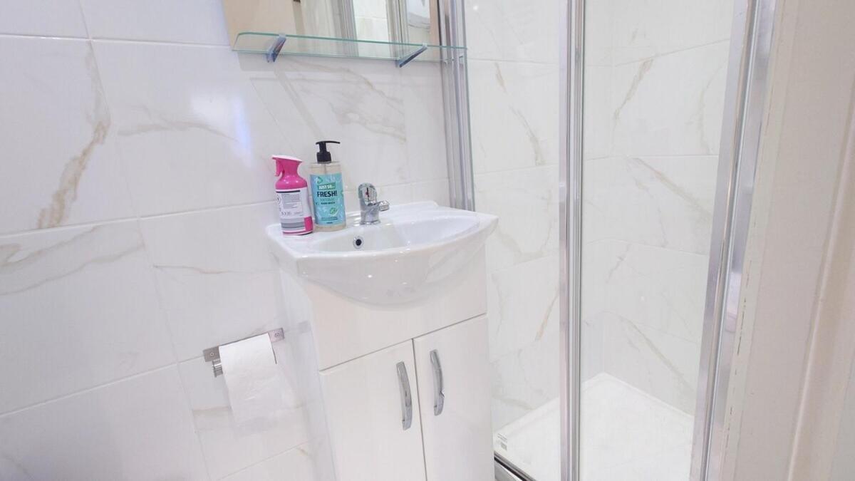 Comfort Camden Studio Apartments لندن الغرفة الصورة