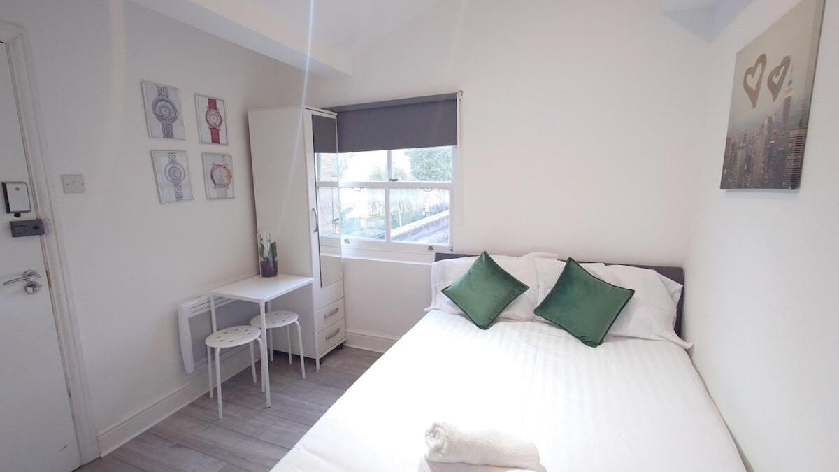Comfort Camden Studio Apartments لندن الغرفة الصورة
